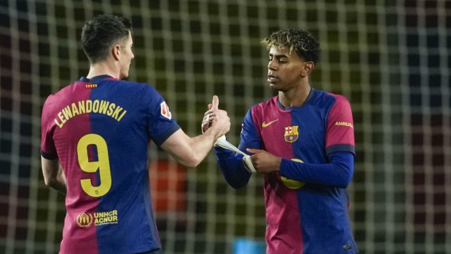 Barcelona goleó a Osasuna y se afianzó en el liderato de La Liga de España