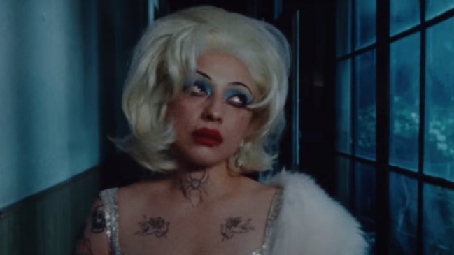 Mon Laferte presenta su nueva canción 