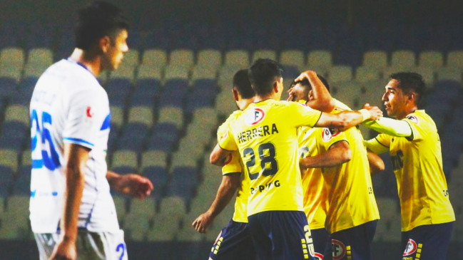 U. de Concepción batió a Santa Cruz para seguir en la zona alta del Ascenso