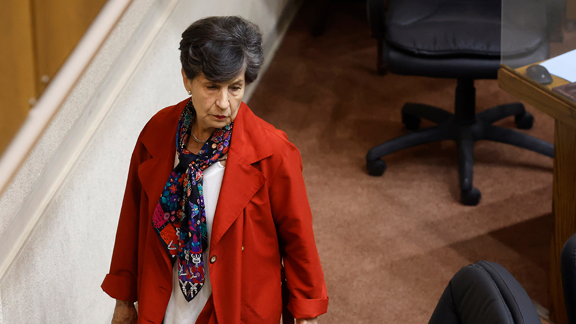 [Audio] Espinoza: No sería justo que Isabel Allende termine su carrera ...