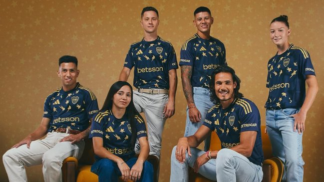 Sin Carlos Palacios ni Williams Alarcón: Boca Juniors presentó su camiseta por los 120 años del club