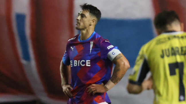 Zampedri: Quedar afuera de otra copa es durísimo para este club tan grande