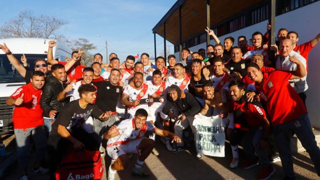 Curicó Unido celebró ante Rangers en el clásico del Maule y cortó su mala racha en el Ascenso