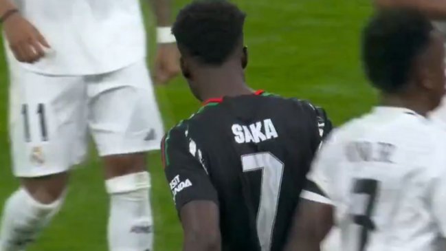 [VIDEO] Saka falló un penal y Courtois mantuvo con vida a Real Madrid