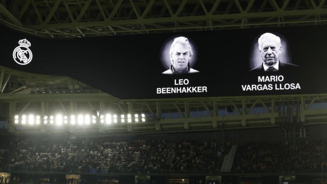 Real Madrid realizó minuto de silencio en memoria de Mario Vargas Llosa y Leo Beenhakker