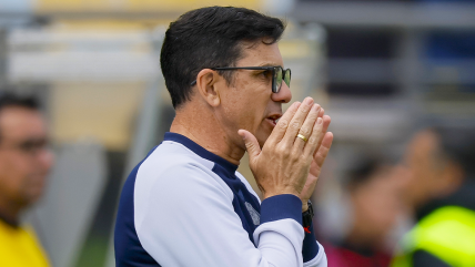   Mauricio Larriera tras goleada sufrida ante la UC: Siento mucha vergüenza y pido disculpas al hincha 