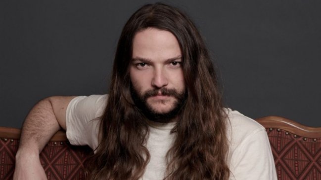 Nano Stern anuncia colaboración con Quilapayún: 