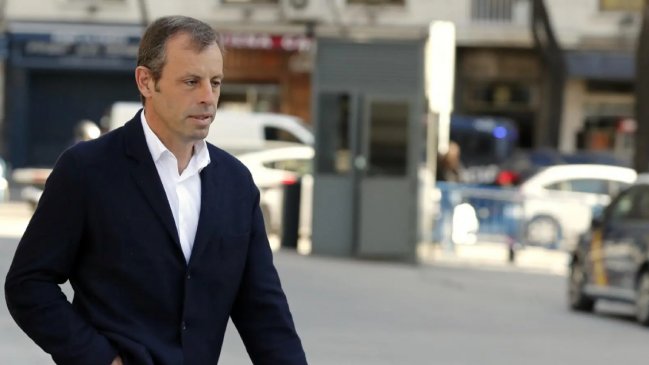 Justicia ordenó indemnización a expresidente de FC Barcelona por su tiempo en prisión