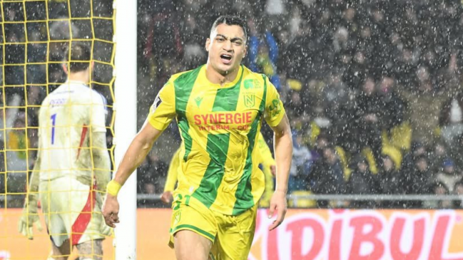 Delantero de Nantes se negó a jugar en día de lucha contra la homofobia y fue multado