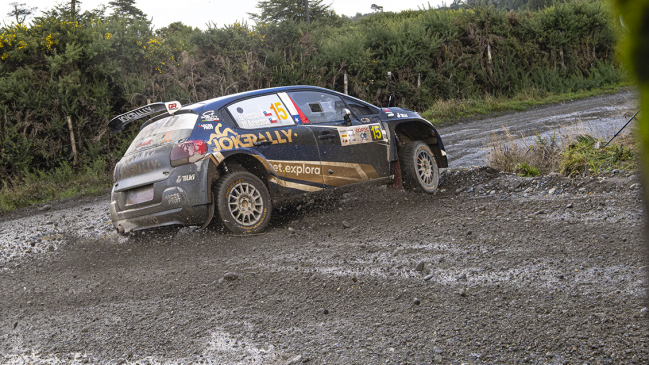 Gerardo Rosselot y Patricio Muñoz destacaron en la primera etapa del Rally Mobil de Chiloé