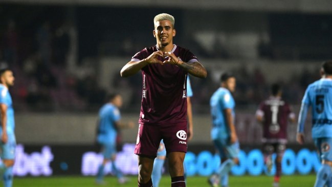 Deportes La Serena celebró el debut de Cristian Paulucci con remontada ante el colista Iquique