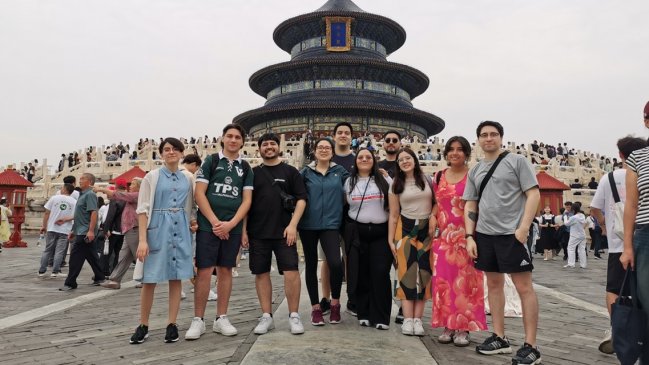 Casi mil jóvenes postularon a beca del Mineduc y Huawei para dominar las TIC en China