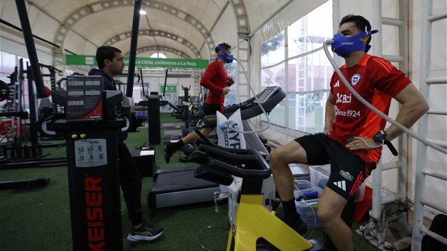 La Roja inició plan de trabajo especial con foco en el duelo con Bolivia en El Alto