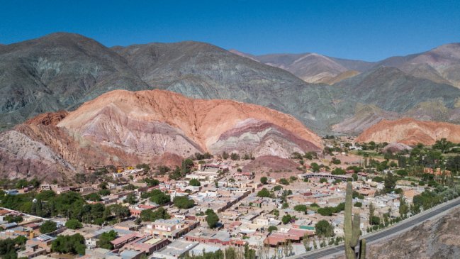 Descubre Jujuy: un recorrido imperdible entre cerros de colores y salinas grandes