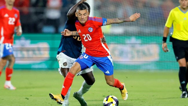 Charles Aránguiz fue liberado de la Roja por lesión