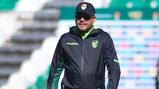 Villegas convocó de emergencia al defensor José Sagredo para duelos con Venezuela y Chile