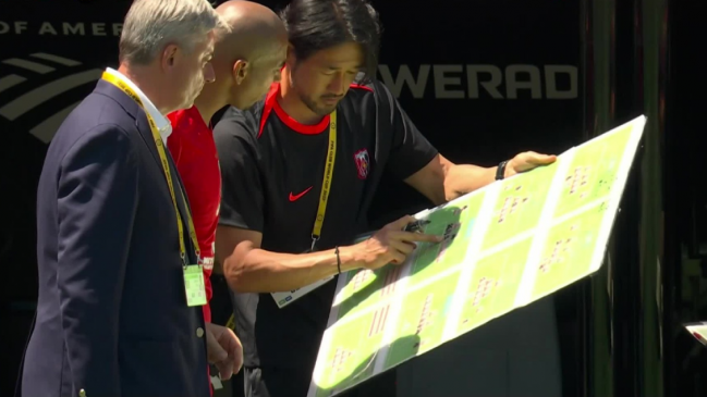 La llamativa pizarra táctica de Urawa Red Diamonds ante River Plate en el Mundial de Clubes