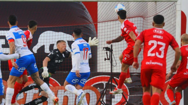 [VIDEO] La Calera abrió la cuenta ante la UC con un autogol de Fernando Zampedri
