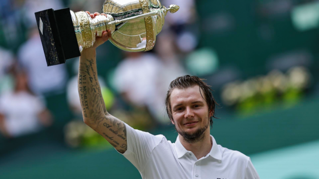 Bublik rompió su maldición ante Medvedev y se quedó con el título en Halle