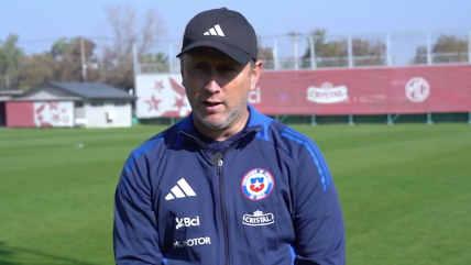   Luis Mena: Vamos a hacer un recambio de 12 jugadoras que tendrán su primera Copa América 