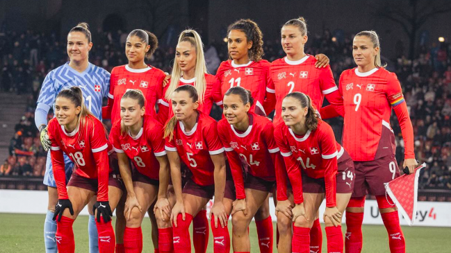 Selección Suiza femenina fue goleada por equipo sub 15 y la Federación trató ocultar el resultado