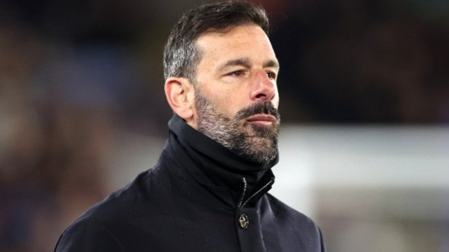 Ruud Van Nistelrooy dejó Leicester City