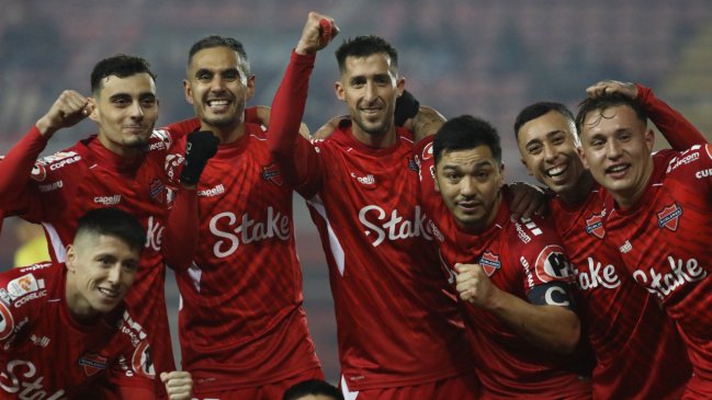 Ñublense derrotó a Magallanes y se cuadró en los cuartos de final de la Copa Chile 2025