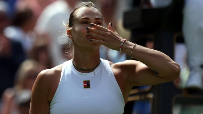Aryna Sabalenka dejó en el camino a Bouzkova y dio un nuevo paso en Wimbledon