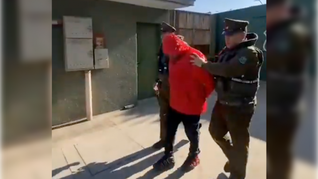 Peñalolén: Detienen a sujeto que intentó asfixiar a su expareja mientras dormía