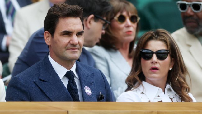 Federer volvió a Wimbledon para ver a Sinner, Andreeva y Djokovic