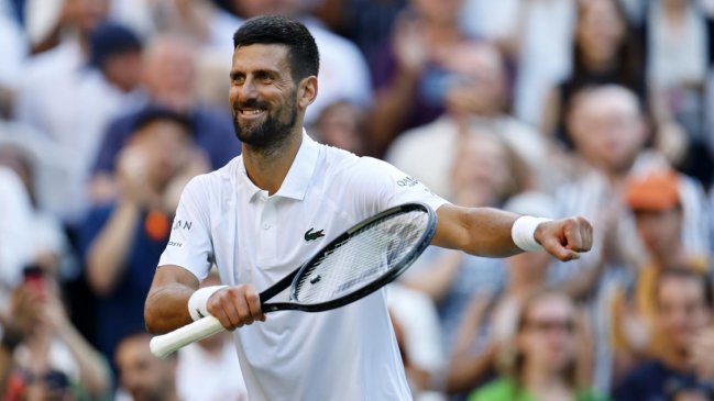 Novak Djokovic superó a Cobolli y se citó con Jannik Sinner en Wimbledon