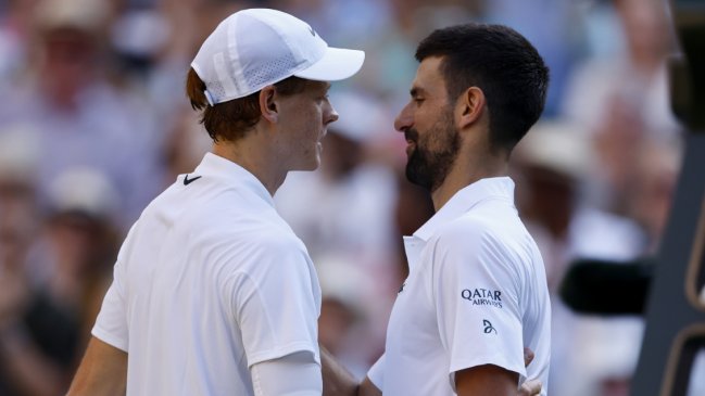 Sinner arrolló a Djokovic y disputará la final de Wimbledon con Carlos Alcaraz