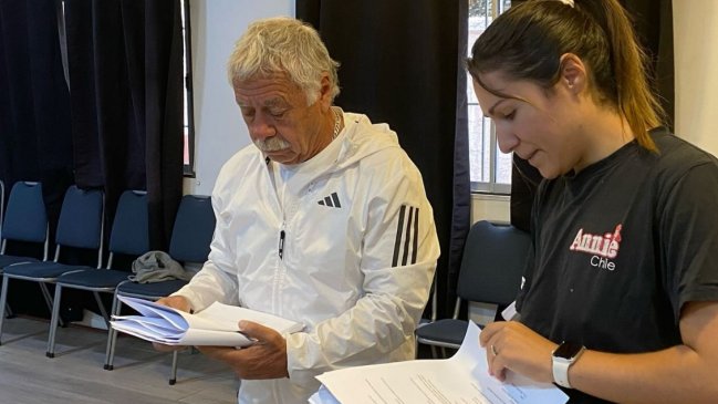 [VIDEO] Carlos Caszely debutará en agosto como actor de teatro