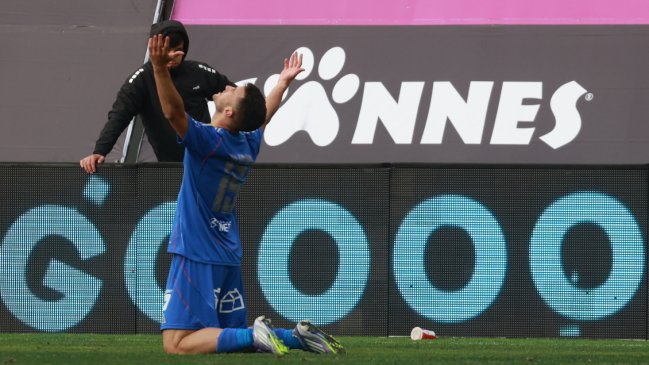 [VIDEO] Felipe Salomoni apareció en el área y marcó el empate para la U ante Ñublense
