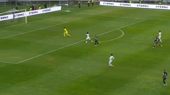 [VIDEO] Chuki anotó un golazo para Valladolid tras otro error defensivo de Colo Colo