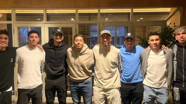 Nicolás Córdova se reunió con seleccionados de La Roja en Argentina