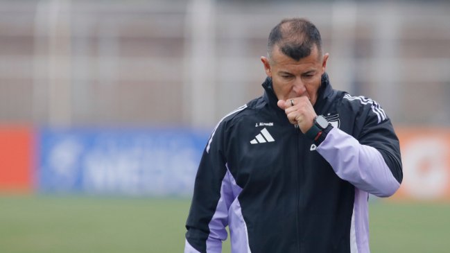 Jorge Almirón se quejó de la cancha tras empate ante O'Higgins: No estaba para jugar