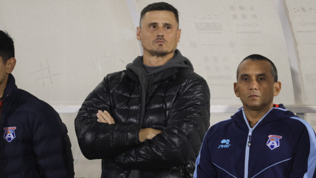 DT de Arica disparó contra el arbitraje y lanzó dardo a Jorge Almirón: No voy a pedir disculpas