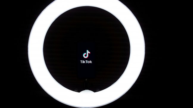 TikTok refuerza la seguridad: Estrenó notificaciones automáticas a los padres