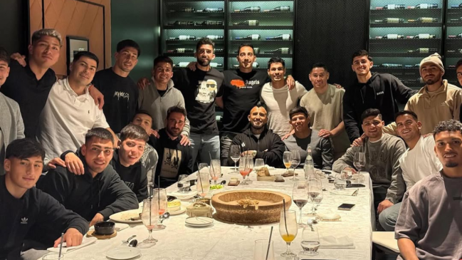 La promesa de Vidal y el plantel de Colo Colo: Vamos a pelear hasta el final