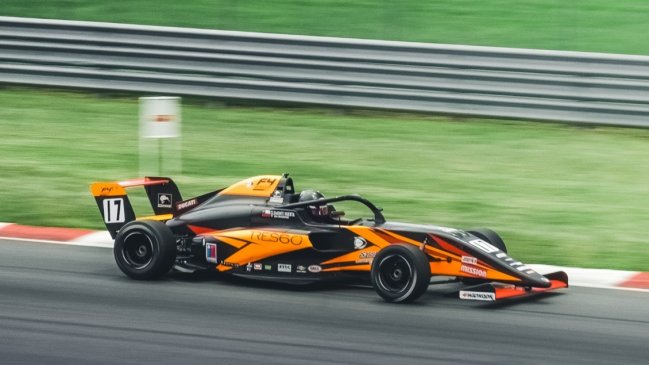 Clemente Huerta remató cuarto en la primera carrera de la fecha en la Fórmula 4 de EE.UU.