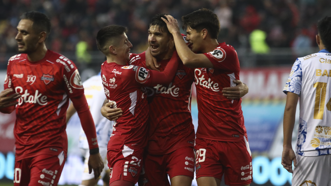 Ñublense tumbó a Everton y volvió a los abrazos en Chillán por la Liga de Primera