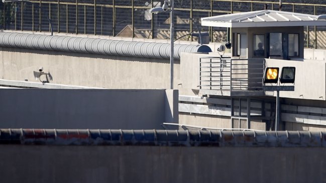 Motín en cárcel mexicana deja siete reos muertos y 11 heridos