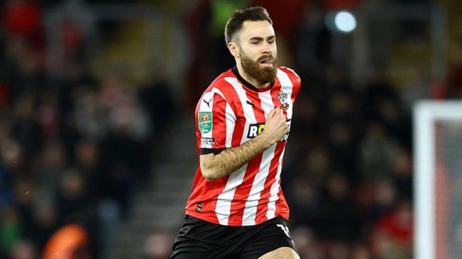 DT de Southampton sobre Brereton: Tiene la cadera trabada