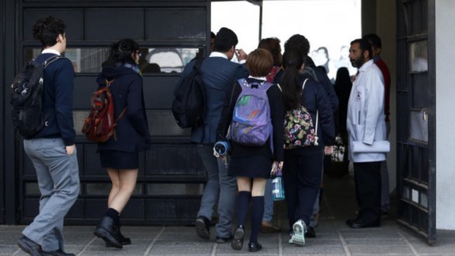 Escolar terminó con convulsiones tras agresión de compañero en Coronel