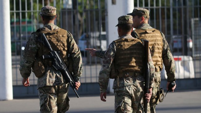 Ejército ordenó acciones por militares mal vestidos y 