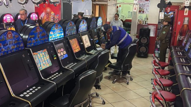 Clausuran dos casinos clandestinos en el centro de Antofagasta