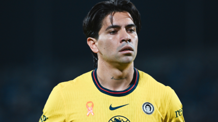   [VIDEO] Dávila fue pifiado al ingresar en el triunfo de América ante Querétaro 