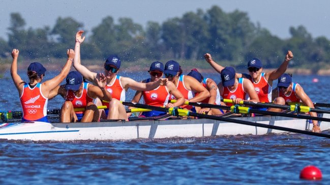 El ocho con timonel femenino agigantó la actuación del remo chileno en Asunción