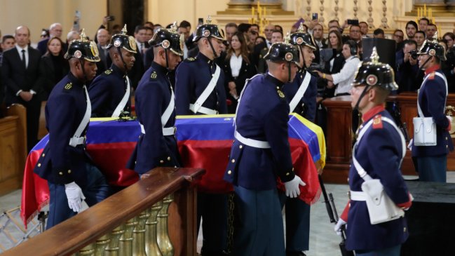 Colombia despidió a Miguel Uribe en misa sin presencia del gobierno de Petro